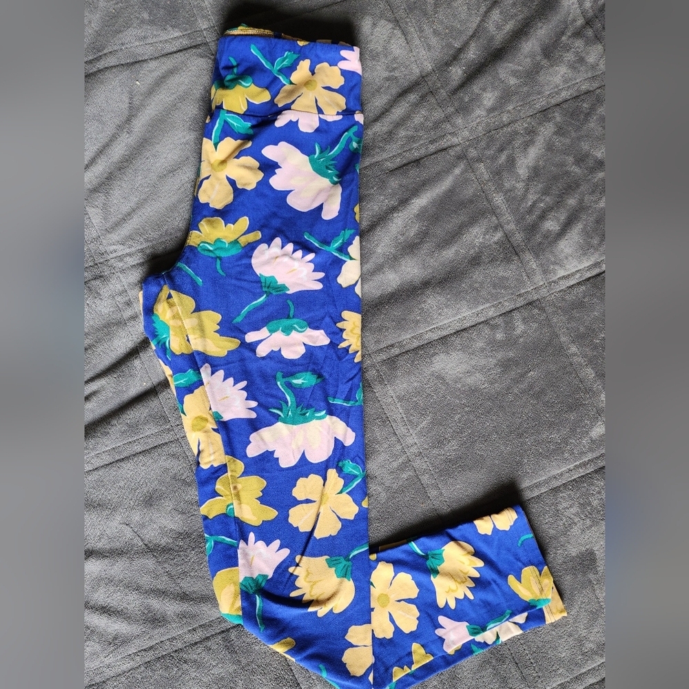 LulaRoe Printed Leggings